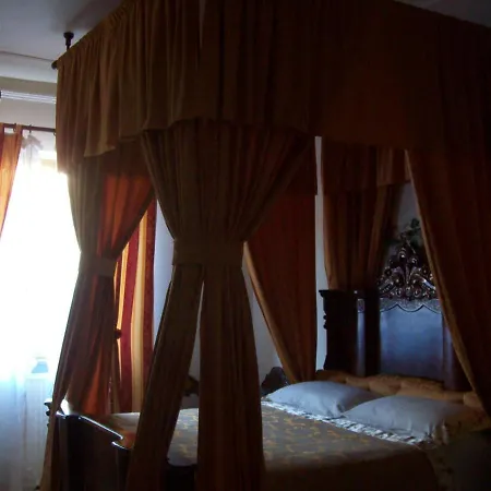 La Casa Nel Bosco Guest house *