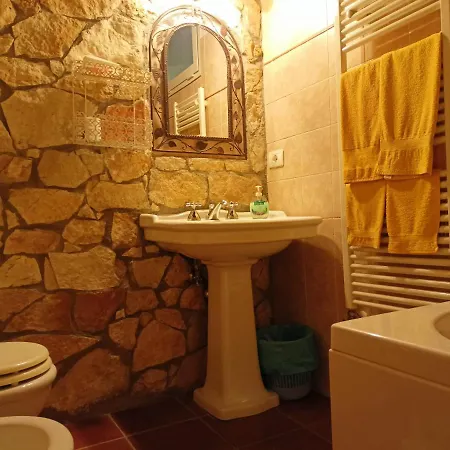 La Casa Nel Bosco Guest house *